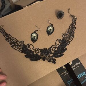 Elegant Black Lace Choker Necklace Set